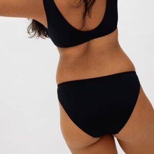 NWT EVERLANE THE BIKINI BOTTOM Renew Black Swimsuit Beach Full Coverage small